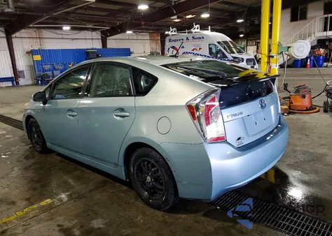 2013 Toyota Prius Four z USA, uszkodzony, nr VIN JTDKN3DU0D1695119
